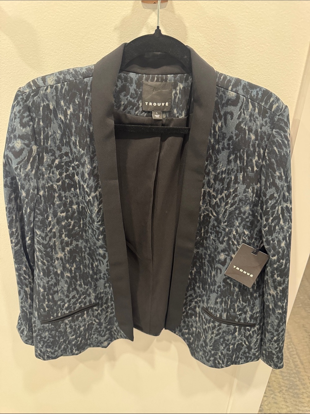 Trouve Blue and Black Animal Patterned Open Blazer with Black Trim